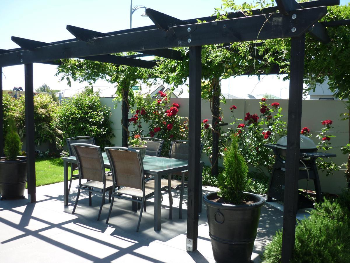 Courtenay B & B Kaiapoi Eksteriør billede